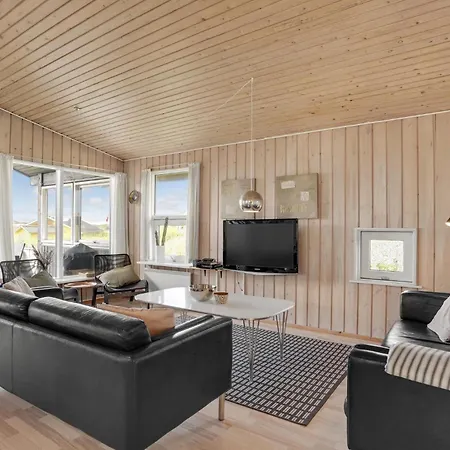 Lovely In Hvide Sande With Sauna *