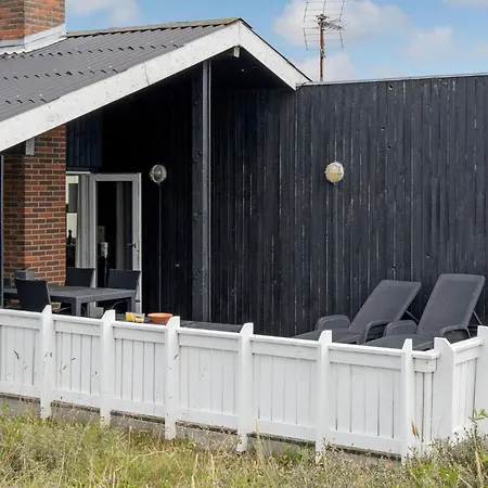 Lovely In Hvide Sande With Sauna 別荘 Havrvig