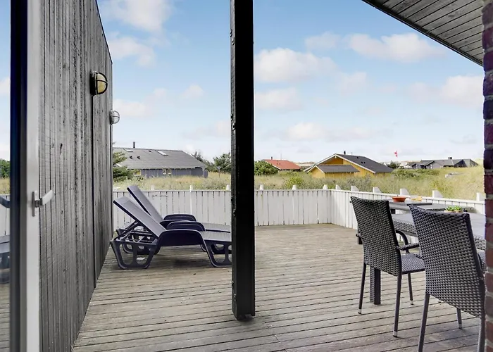 Baunebjergvej Sande V H Holiday home